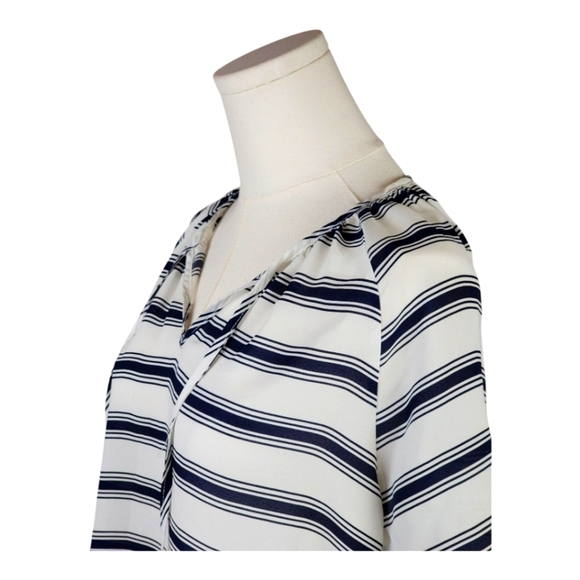 Charming Charlie Striped V-Neck Tie Blouse Top Navy White Short Sleeve M - Picture 2 of 7